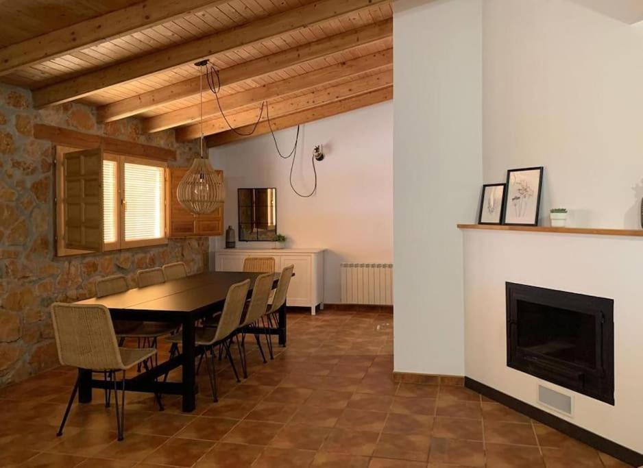 La Llobatera Casa Rural Les Coves de Vinroma Екстер'єр фото